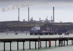 米尔福德港石油泄漏的环境官员调查